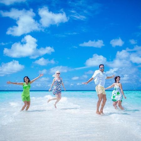 Готель Venturo Maldives Маафуші Екстер'єр фото